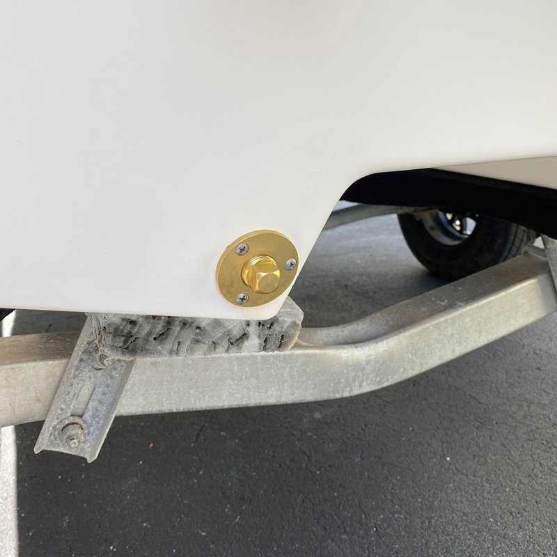 Korek spustowy do łodzi - Mały element, od którego zależy bezpieczeństwo Twojej jednostki