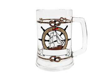 Kufel marynistyczny z kołem sterowym i statkiem