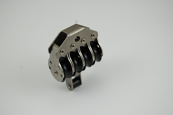 BLOK POCZWÓRNY MINI METALOWY Z ZACZEPEM 20 MM