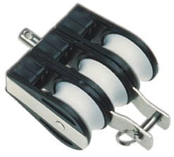 BLOK POTRÓJNY SZEREGOWY Z ZACZEPEM PEM