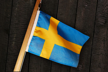 BANDERA SZWECJI 19 X 35 CM SZWECJA